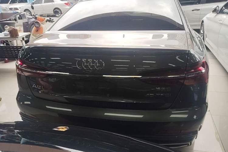 Audi A6 2021 — 5