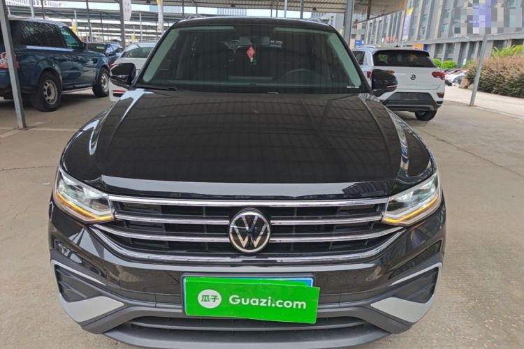 Volkswagen Tiguan L 2023 — фото 2