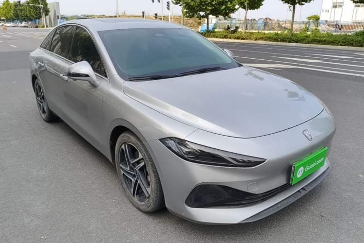 Roewe D7 2023 — 3