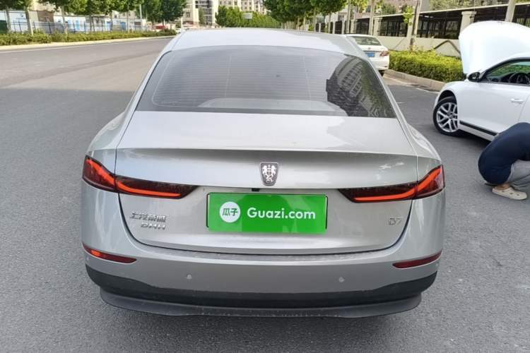 Roewe D7 2023 — 5