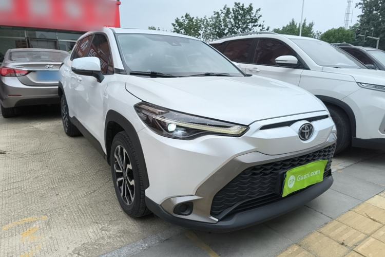 Toyota Corolla Cross 2022 — фото 3