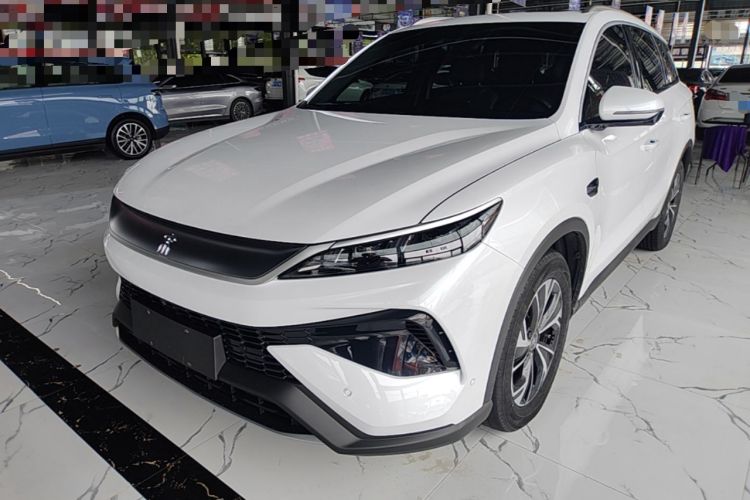 BYD Song Pro 2025 — фото 1