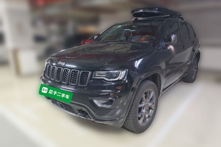 Jeep Grand Cherokee 2021 — фото 1