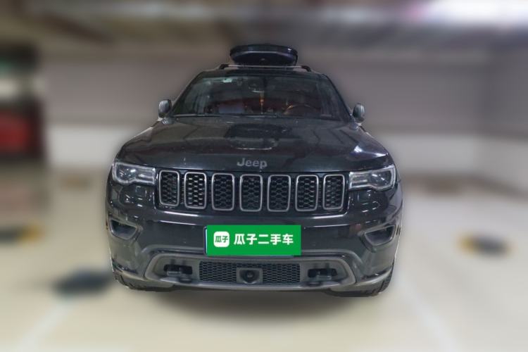 Jeep Grand Cherokee 2021 — фото 2