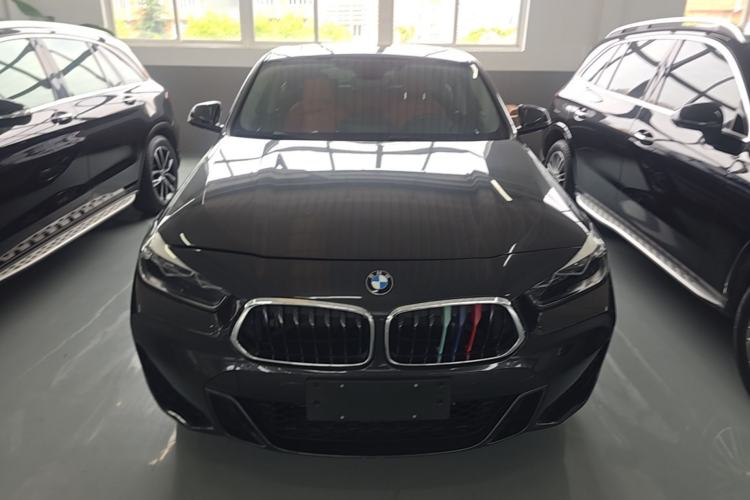 BMW X2 2021 — 2