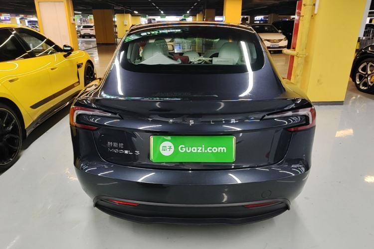 Tesla Model 3 2023 — 5