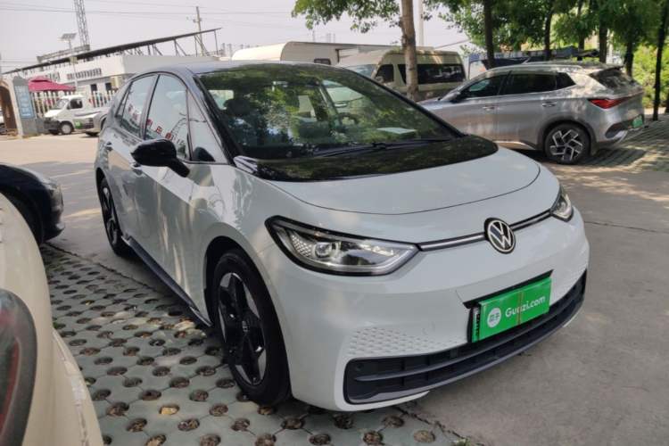 Volkswagen ID.3 2025 — 3
