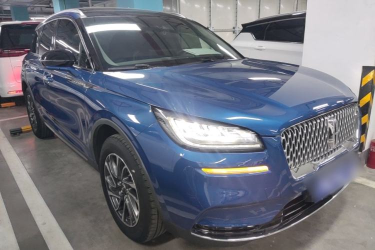 Lincoln Corsair 2022 — 3