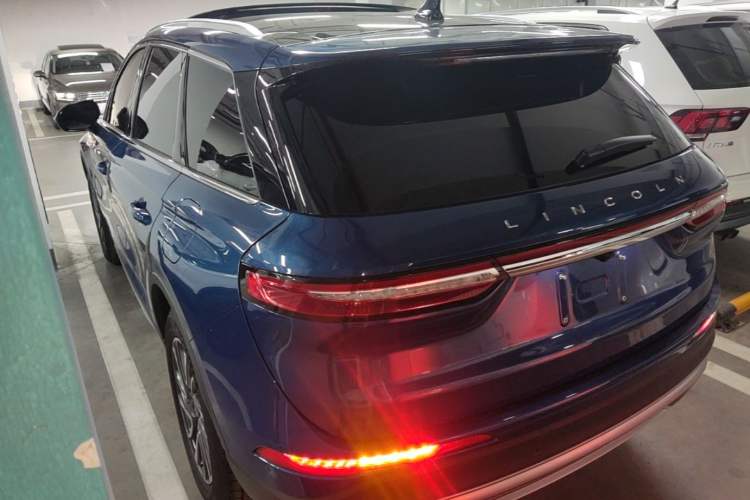 Lincoln Corsair 2022 — 4