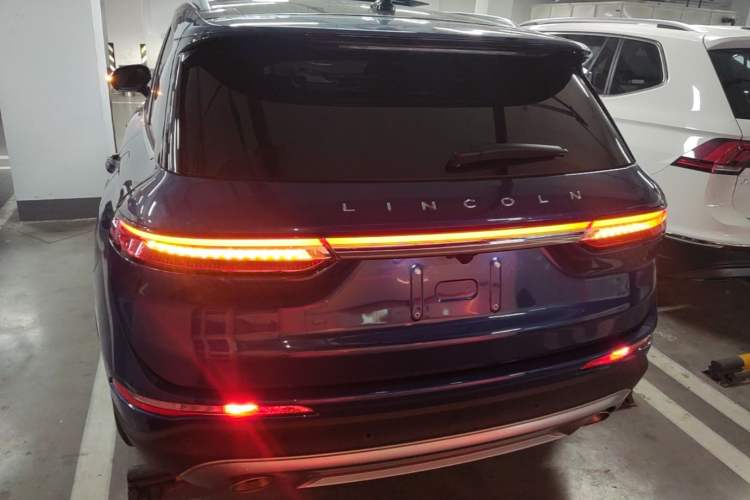 Lincoln Corsair 2022 — 5
