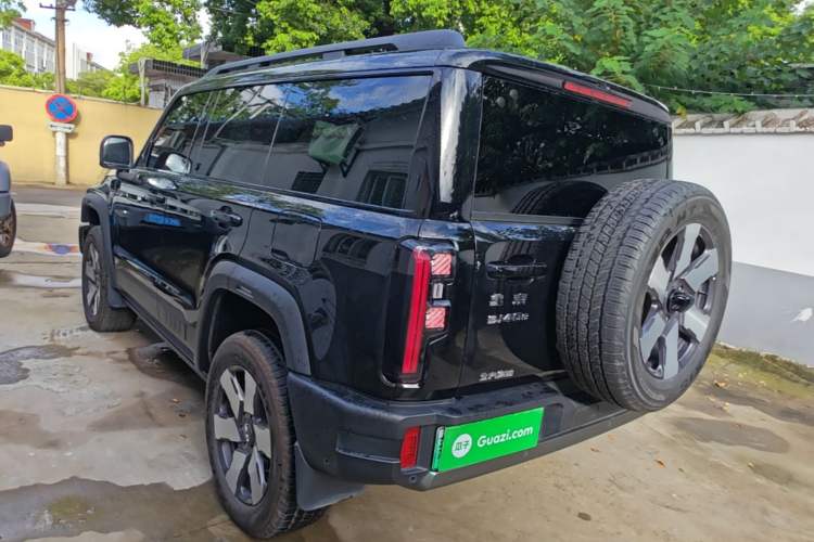BAIC Off-Road off road bj40 electric drive 2025 — фото 4