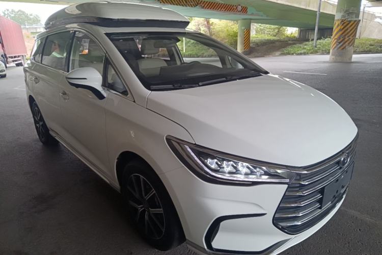 BYD Song MAX 2022 — 3