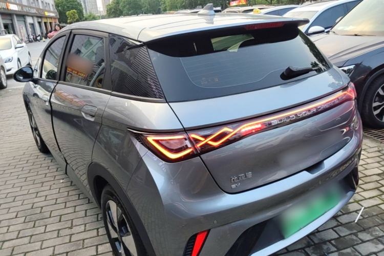 BYD Dolphin 2023 — 4