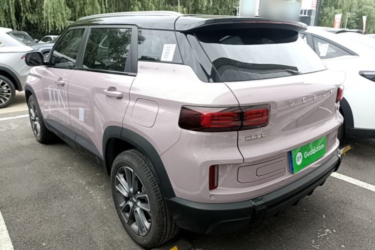 Geely Icon 2026 — 4