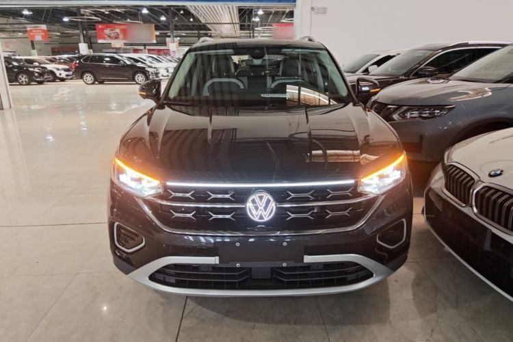 Volkswagen Tayron 2023 — 2