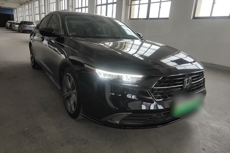 Honda Accord 2023 — 3