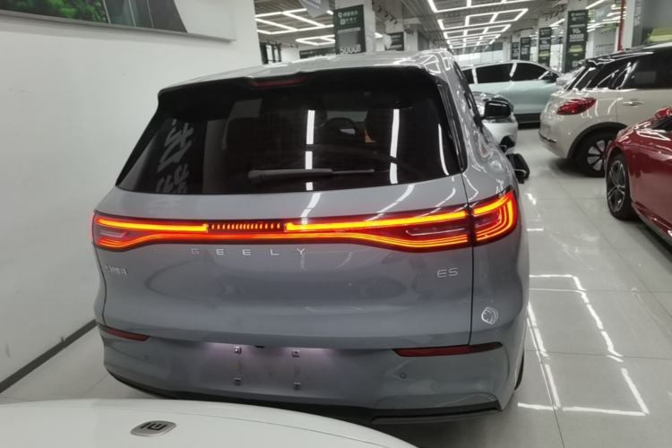 Geely Galaxy E5 2024 — 5