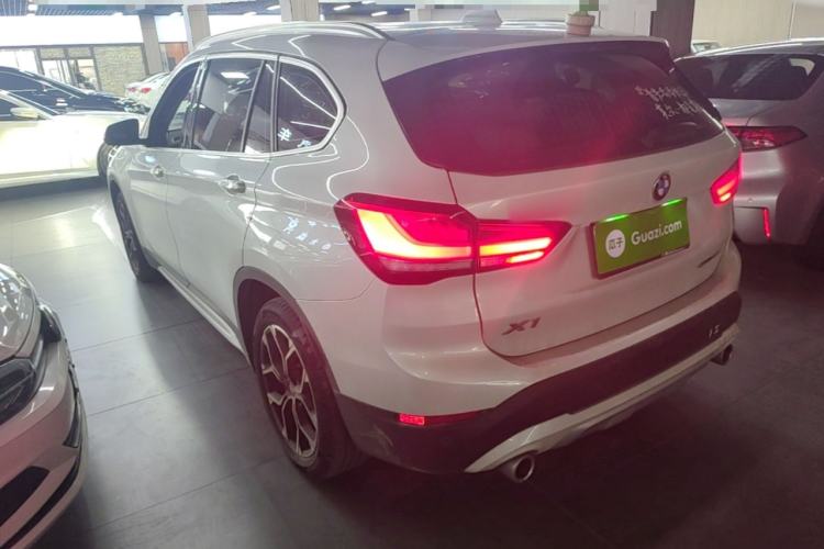 BMW X1 2022 — фото 4