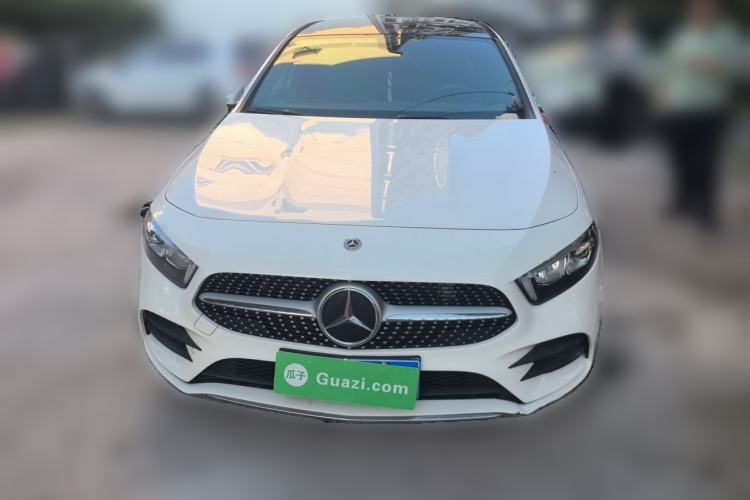 Mercedes-Benz A 200 L 2021 — 2