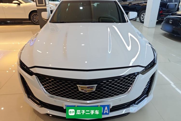 Cadillac CT5 2022 — 2