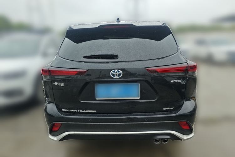 Toyota Highlander 2023 — 5