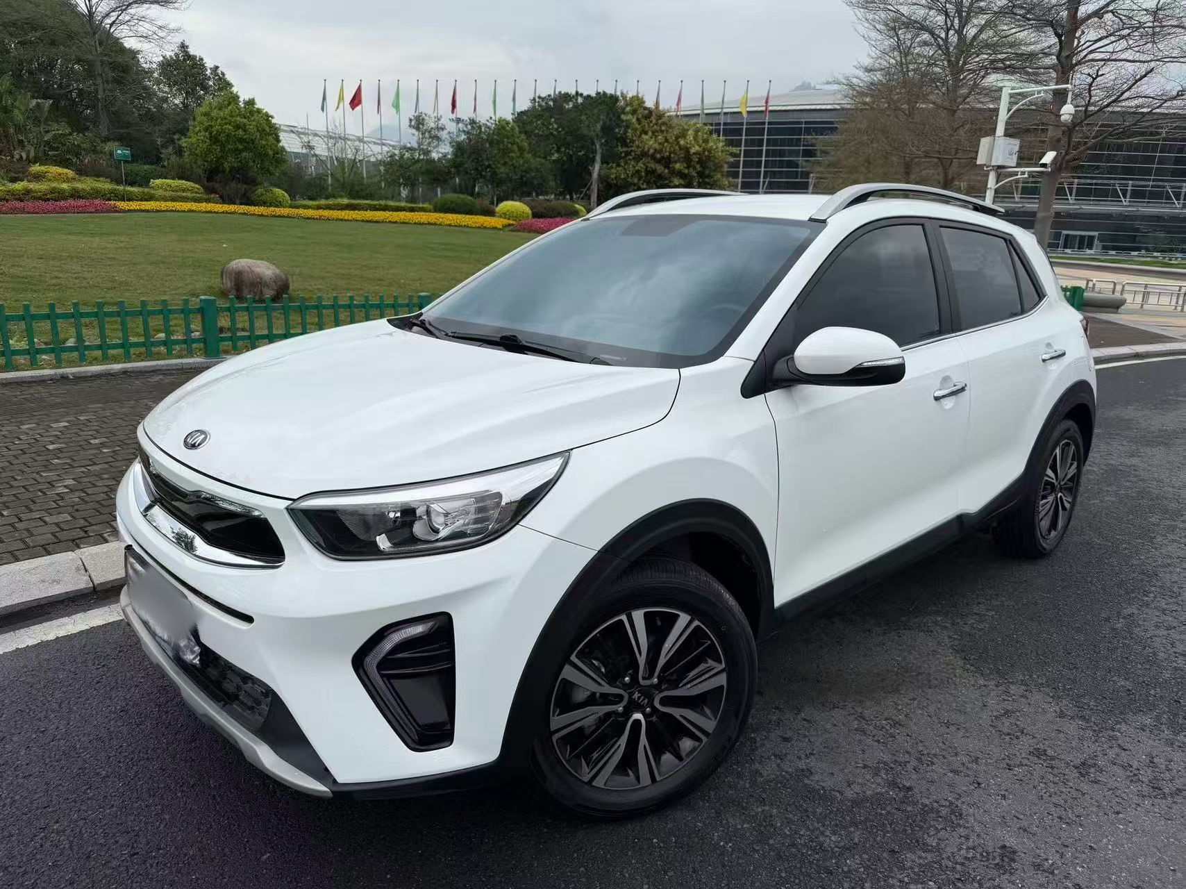 Kia KX1 2021 — фото 1