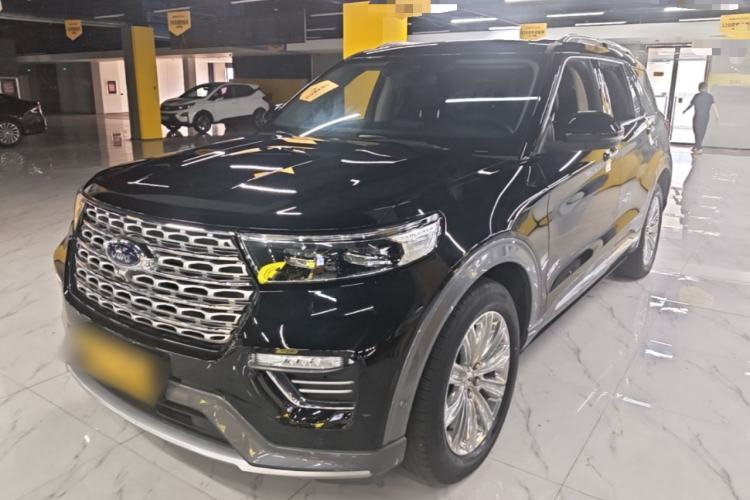 Ford Explorer 2020 — фото 1