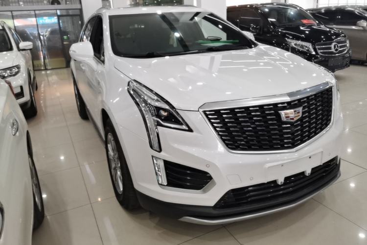 Cadillac XT5 2021 — фото 3