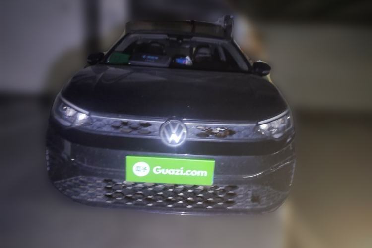 Volkswagen Lavida 2023 — 2