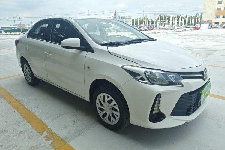 Toyota Yaris 2021 — 3