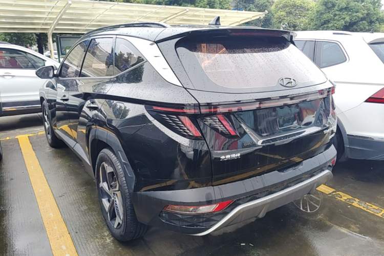 Hyundai Tucson 2023 — 4