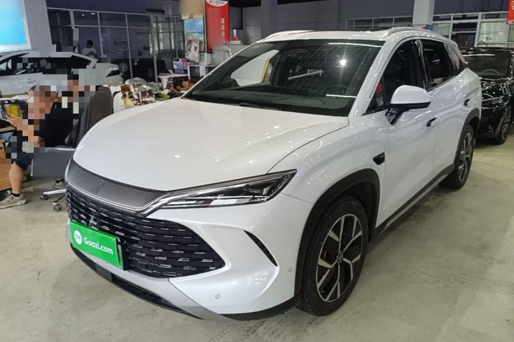 BYD Song L DM-i 2025 — фото 1
