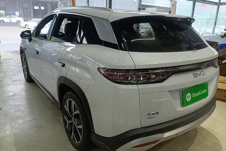 BYD Song L DM-i 2025 — фото 4