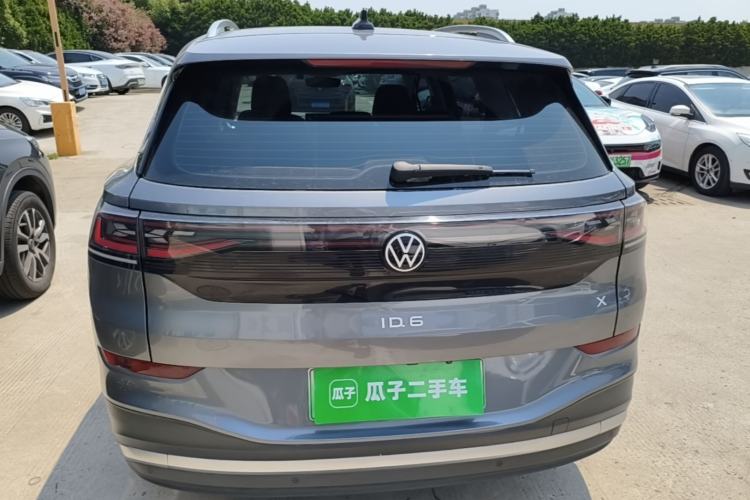 Volkswagen ID.6 X 2022 — 5