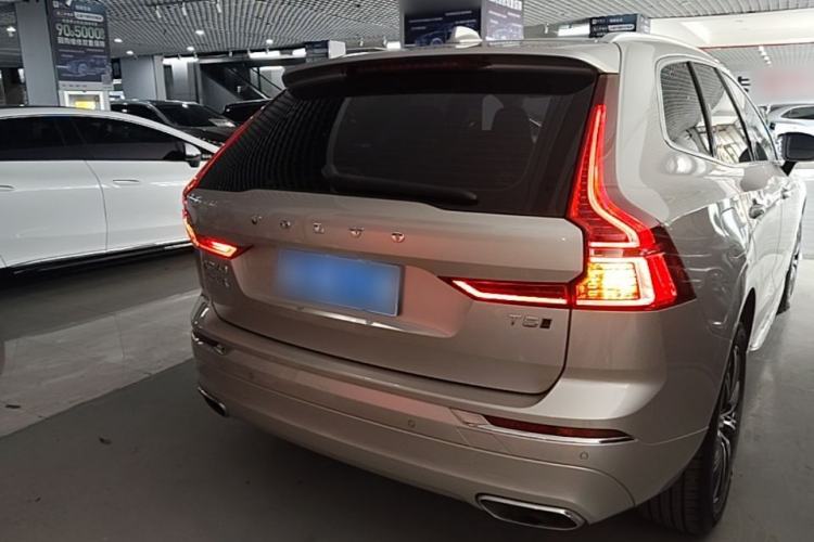Volvo XC60 2021 — 5