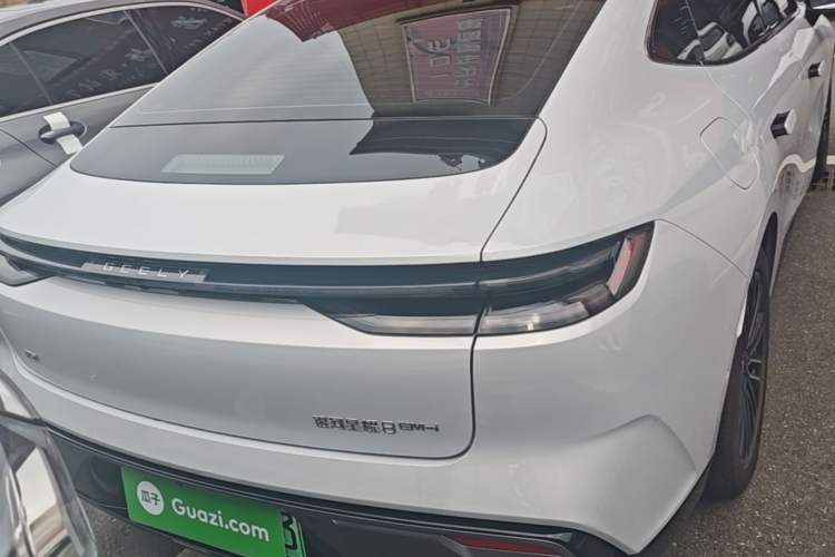 Geely Galaxy 8 2025 — 5