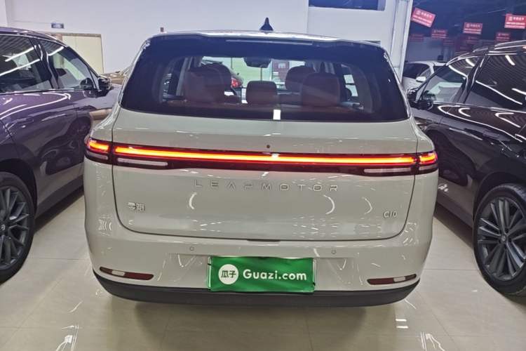 Leapmotor C10 2026 — 5
