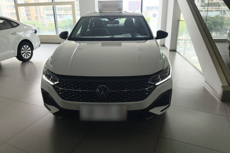 Volkswagen Lavida 2024 — 2