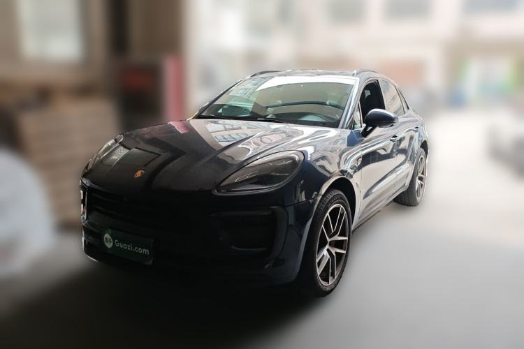 Porsche Macan 2022 — фото 1