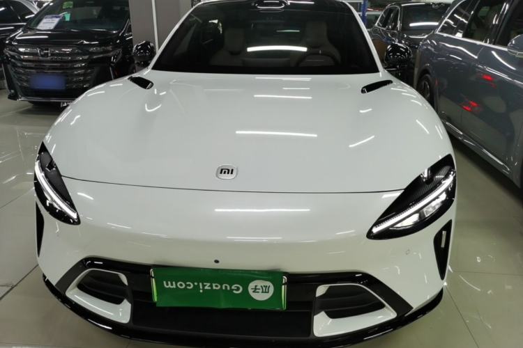 Xiaomi Auto YU7 2025 — фото 2