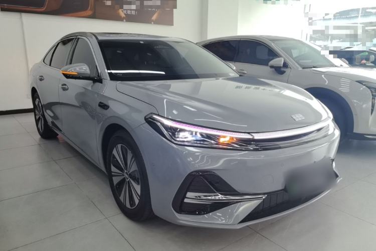 Geely Galaxy A7 2025 — 3