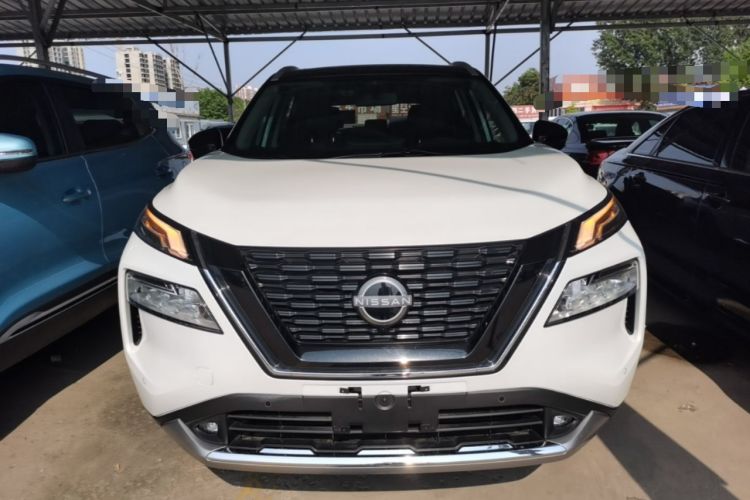 Nissan Rogue 2023 — 2