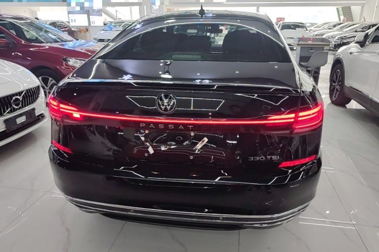 Volkswagen Passat 2022 — 5