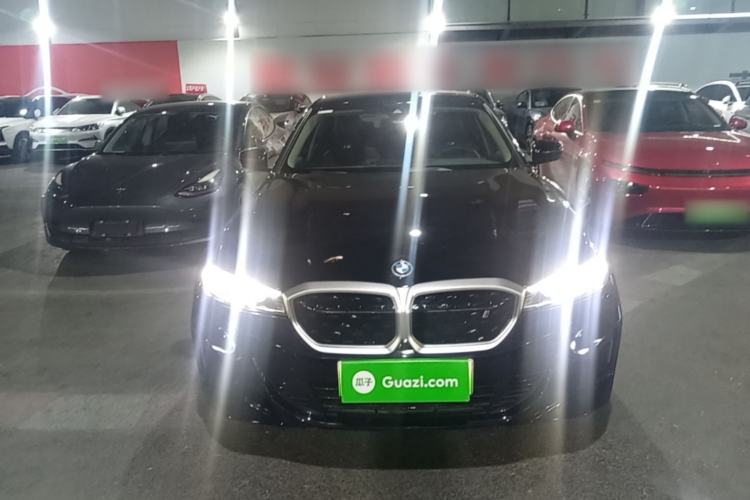 BMW i3 2024 — 2