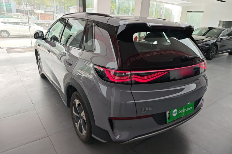 BYD Sealion 05 EV 2025 — 4