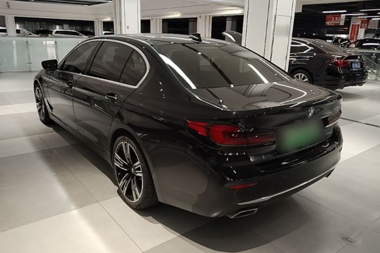 BMW 535Le 2021 — фото 4