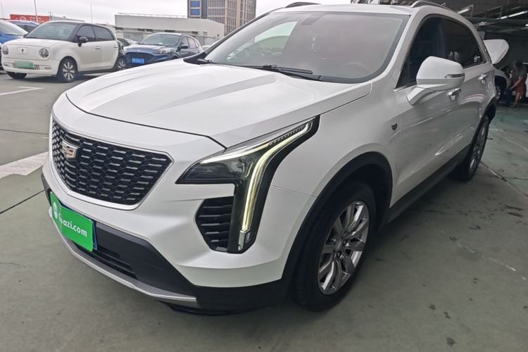 Cadillac XT4 2020 — фото 1