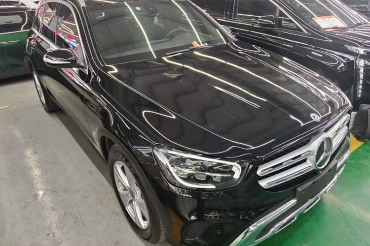 Mercedes-Benz GLC 260 L 2020 — фото 3