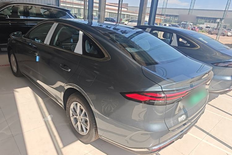 Geely Galaxy Stellar 6 2026 — 4