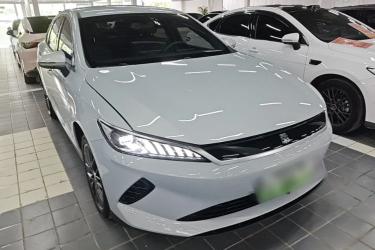 BYD Qin Plus 2025 — фото 3